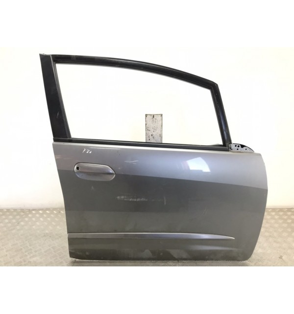 Дверь передняя правая бу для Honda Jazz 2 1.3 i,  2010 г.