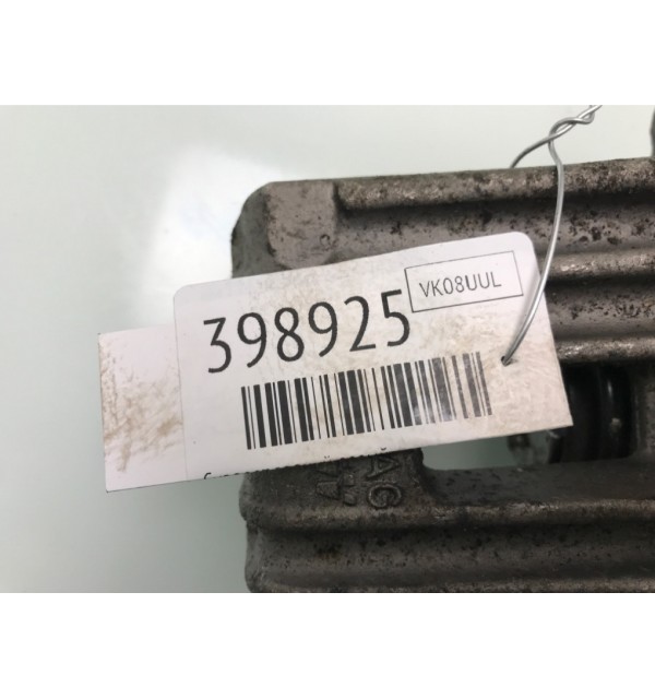 Суппорт задний левый бу для Audi A3 8P 2.0 TDi,  2008 г.