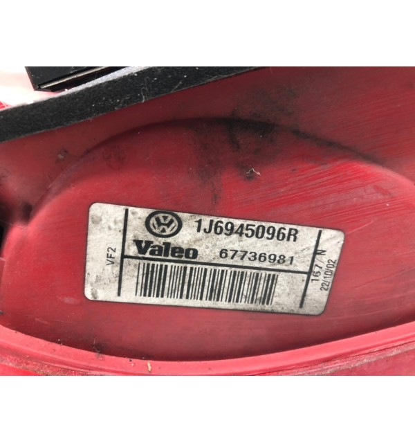 Фонарь задний правый бу для Volkswagen Golf 4 1.9 TDi,  2002 г.