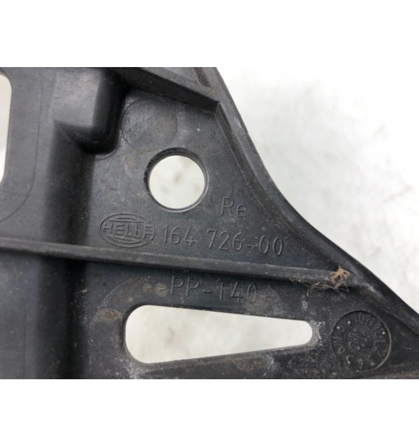 Крепление фары правой бу для Citroen C4 Picasso  1.6 HDi,  2010 г.