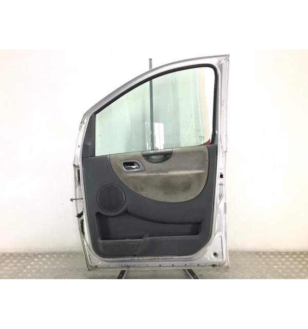 Дверь передняя правая бу для Fiat Scudo  2.0 HDi,  2009 г.