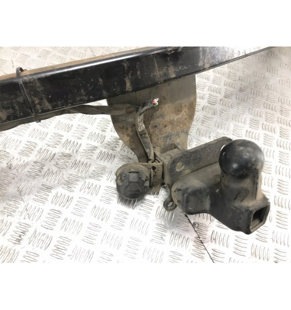 Прицепное устройство (фаркоп) бу для Kia Sorento  2.2 CRDi,  2011 г.