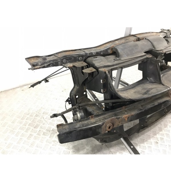 Панель передняя (телевизор) бу для BMW 3 E90/E91/E92/E93 2.0 TD,  2006 г.