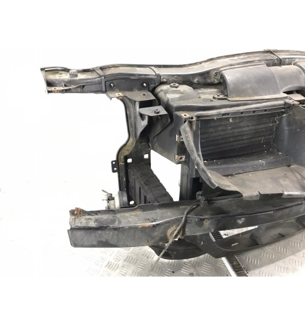 Панель передняя (телевизор) бу для BMW 3 E90/E91/E92/E93 2.0 TD,  2011 г.