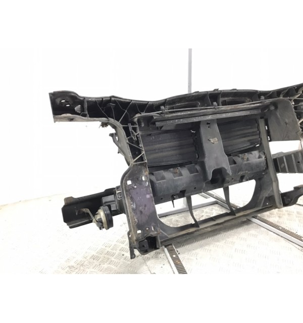 Панель передняя (телевизор) бу для BMW 3 E90/E91/E92/E93 2.0 TD,  2011 г.