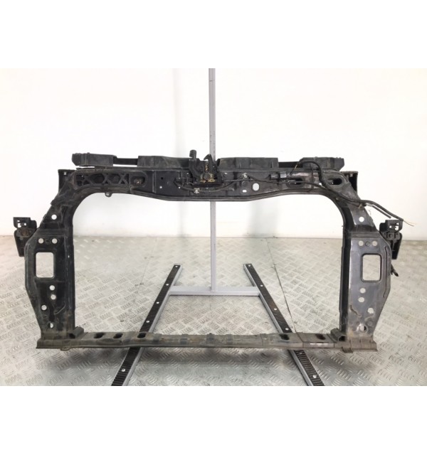 Панель передняя (телевизор) бу для Kia Rio 3 1.2 i,  2013 г.