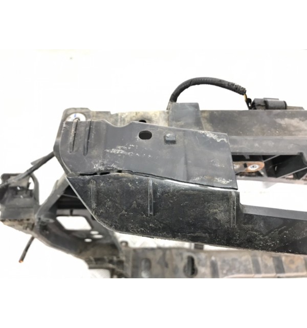 Панель передняя (телевизор) бу для Kia Rio 3 1.2 i,  2013 г.