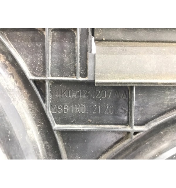 Вентилятор радиатора бу для Volkswagen Passat B6 2.0 TDi,  2007 г.