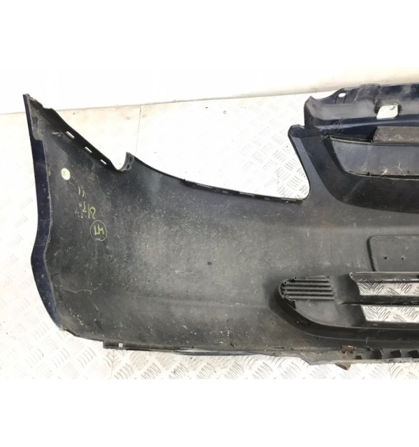 Бампер передний бу для Honda Civic 7 1.6 i,  2001 г.
