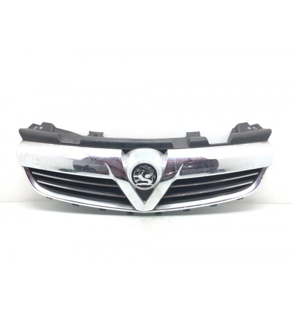 Решетка радиатора бу для Opel Zafira B 1.6 i,  2008 г.