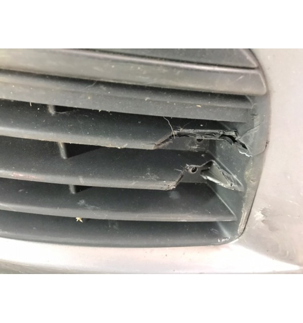 Бампер передний бу для Volkswagen Golf 5 2.0 TDi,  2007 г.