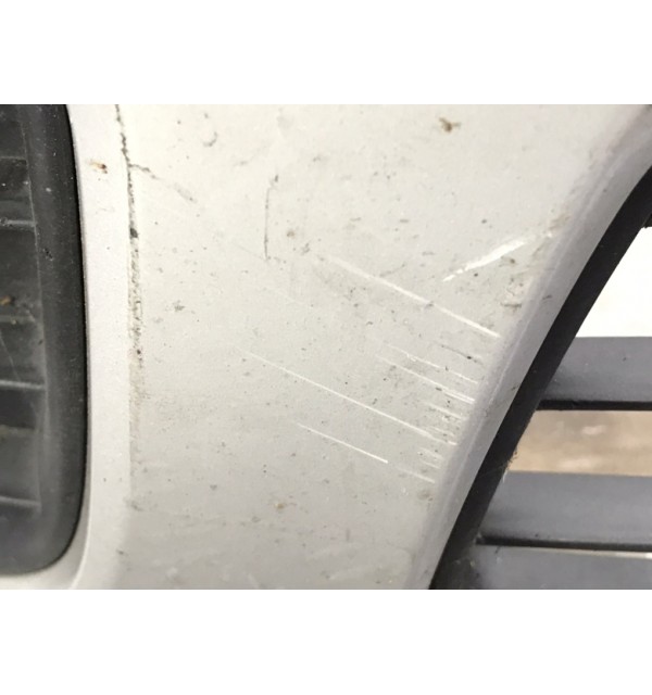 Бампер передний бу для Fiat Punto 2 1.3 JTD,  2007 г.