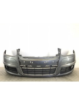 Бампер передний бу для Volkswagen Jetta 2.0 TDi, 2008 г.