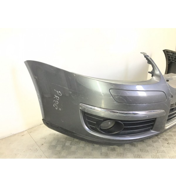 Бампер передний бу для Volkswagen Jetta  2.0 TDi,  2008 г.
