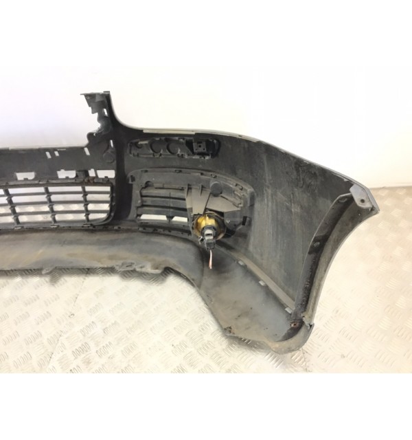 Бампер передний бу для Volkswagen Jetta  2.0 TDi,  2008 г.