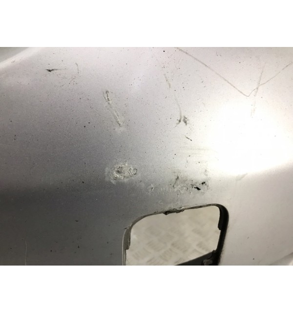 Бампер передний бу для Honda Jazz  ,  2005 г.