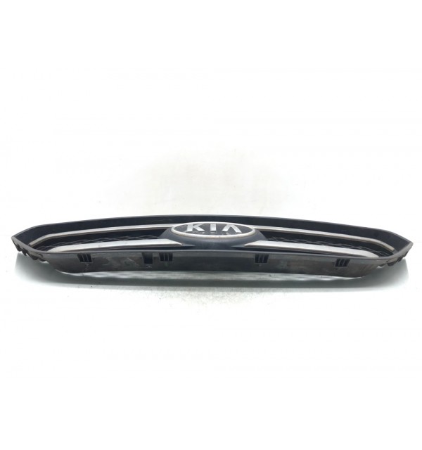 Решетка радиатора бу для Kia Carens 2 2.0 CRDi,  2009 г.