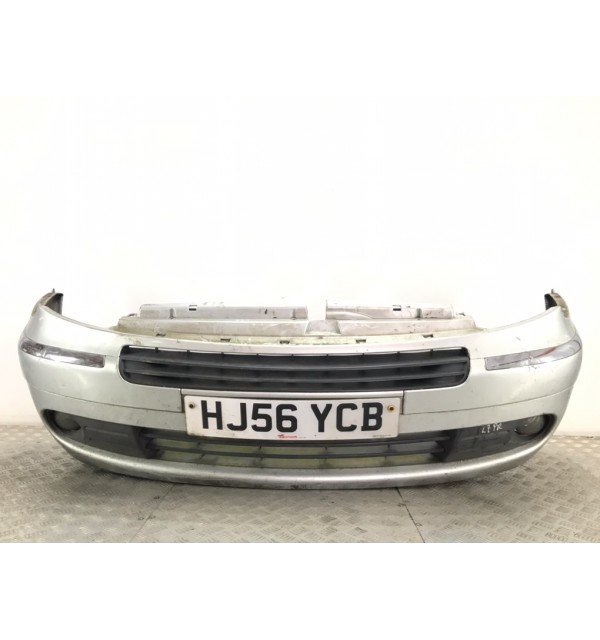 Бампер передний бу для Citroen Xsara Picasso  1.6 HDi,  2006 г.