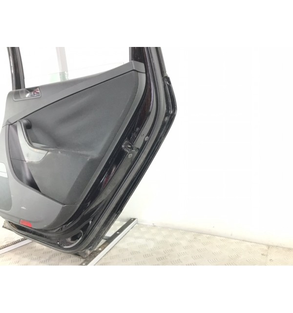 Дверь задняя правая бу для Volkswagen Passat B6 2.0 TDi,  2007 г.
