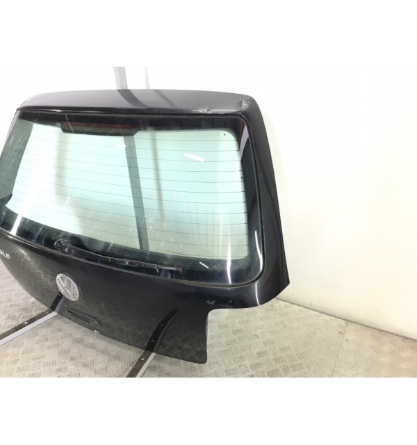 Крышка багажника бу для Volkswagen Golf 4 1.4 i,  2003 г.