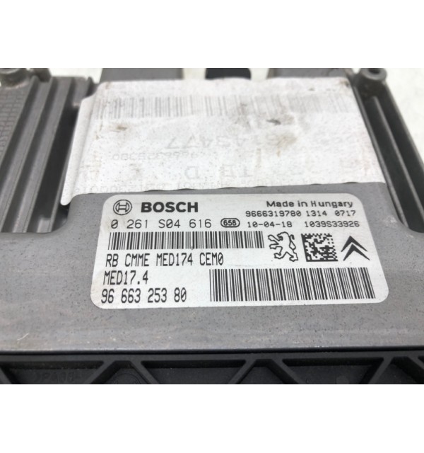 Блок управления двигателем бу для Peugeot 3008  1.6 i,  2010 г.