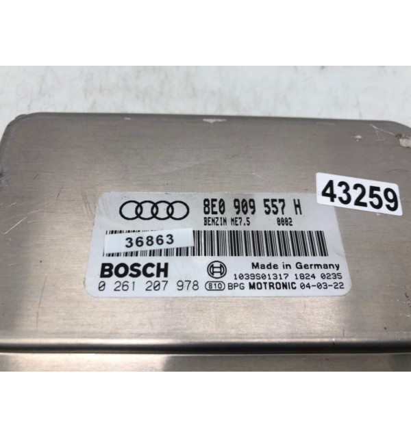 Блок управления двигателем бу для Audi A4 B6 2.0 i,  2004 г.