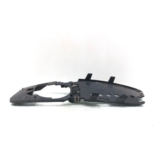 Рамка фары противотуманной левой бу для BMW 3 E90/E91/E92/E93 2.0 i,  2010 г.