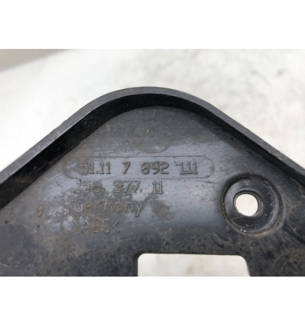 Рамка фары противотуманной левой бу для BMW 3 E90/E91/E92/E93 2.0 i,  2010 г.