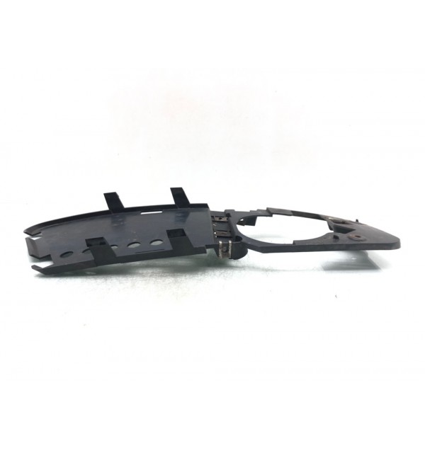 Рамка фары противотуманной правой бу для BMW 3 E90/E91/E92/E93 2.0 i,  2010 г.