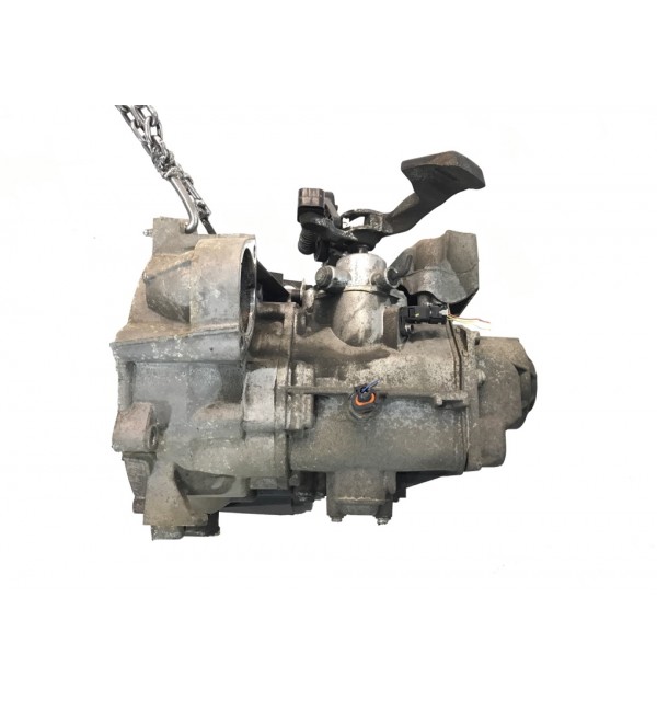 КПП механическая (МКПП) бу для Audi A3 8P 1.4 TFSI,  2009 г.