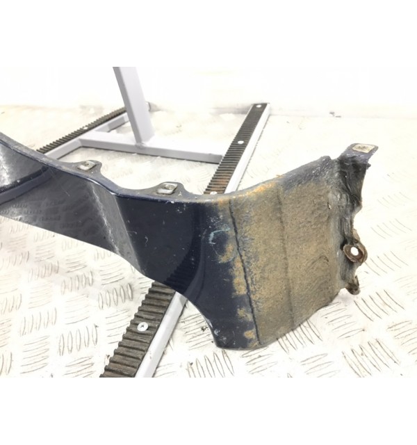 Крыло переднее правое бу для Honda Civic 7 1.6 i,  2001 г.