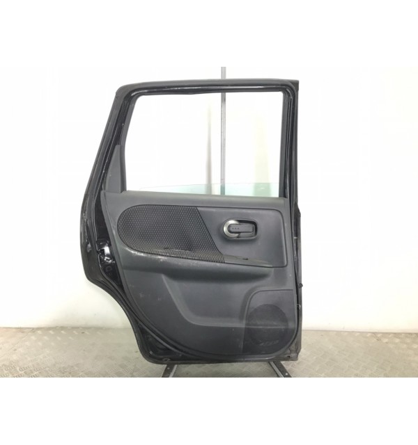 Дверь задняя левая бу для Nissan Note E11 1.4 i,  2007 г.