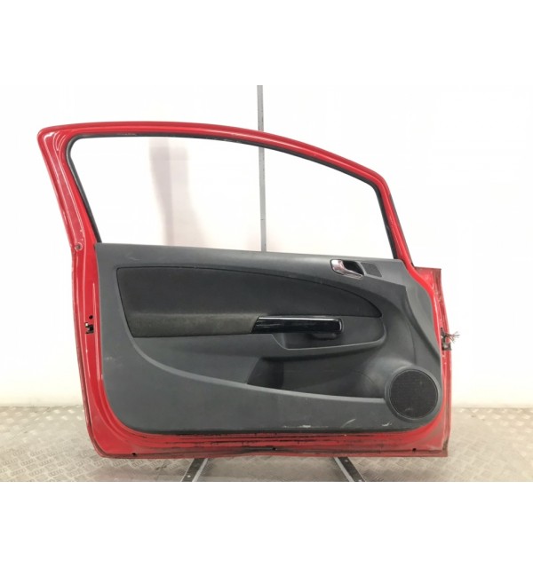 Дверь передняя левая бу для Opel Corsa D 1.2 i,  2013 г.