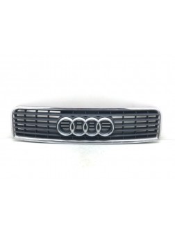 Решетка радиатора бу для Audi A4 B6 2.0 i,  2004 г.
