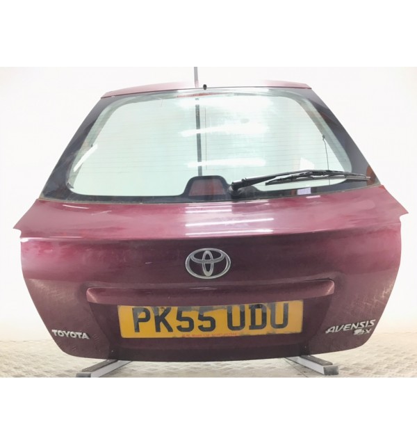 Крышка багажника бу для Toyota Avensis  1.8 i,  2005 г.