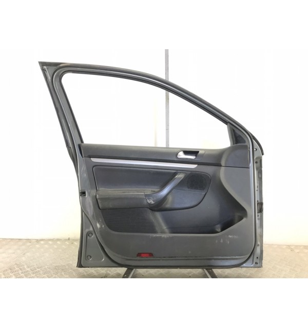 Дверь передняя левая бу для Volkswagen Jetta  2.0 TDi,  2008 г.