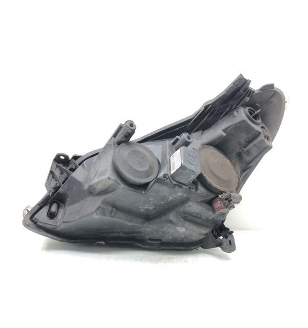 Фара правая бу для Opel Astra H 1.4 i,  2006 г.