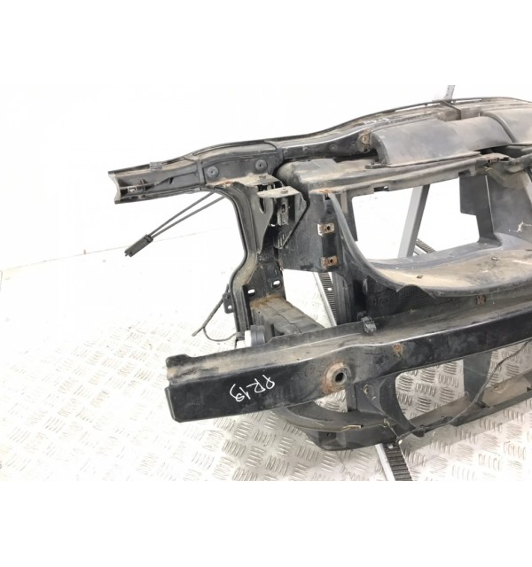 Панель передняя (телевизор) бу для BMW 3 E90/E91/E92/E93 2.0 i,  2006 г.