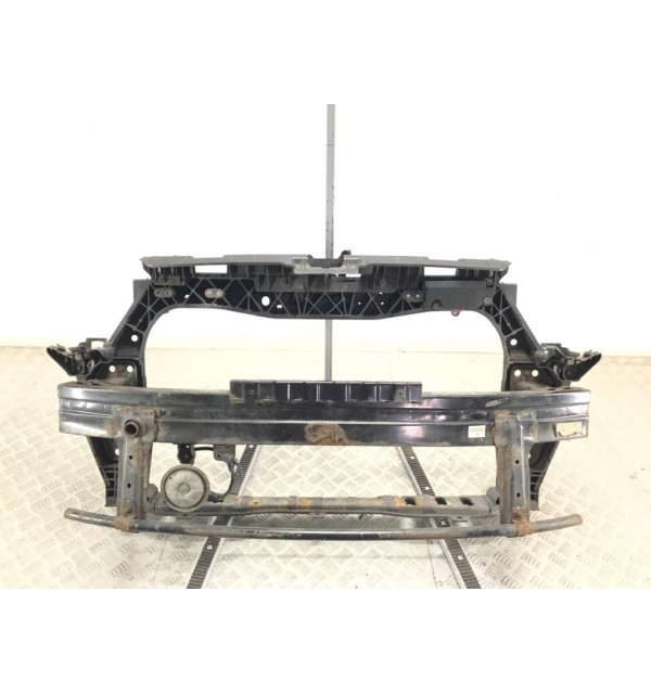 Панель передняя (телевизор) бу для Kia Rio 3 1.2 i,  2012 г.