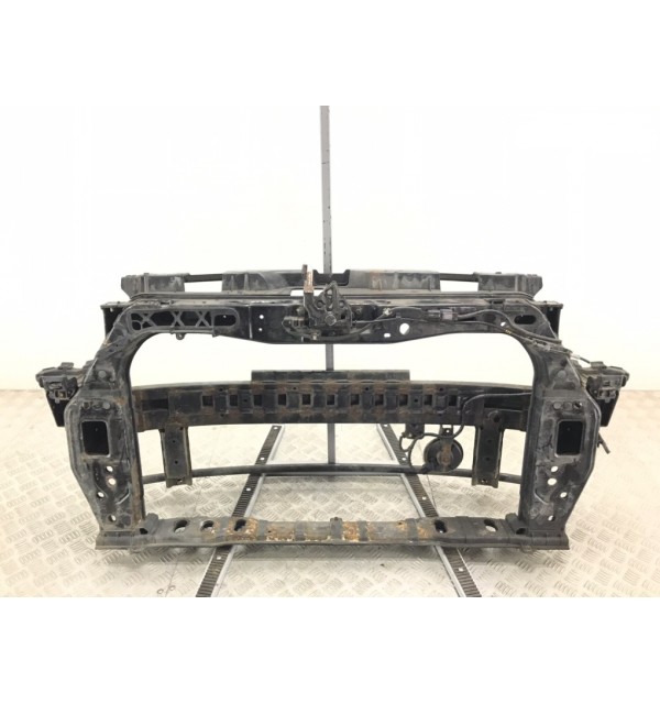 Панель передняя (телевизор) бу для Kia Rio 3 1.2 i,  2012 г.