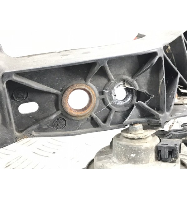 Панель передняя (телевизор) бу для Opel Corsa D 1.3 CDTi,  2012 г.