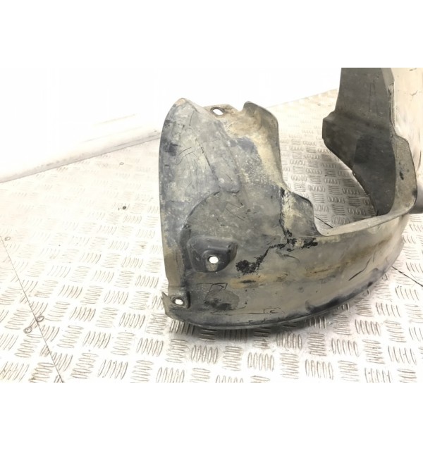 Защита арок передняя левая (подкрылок) бу для BMW 1 E87/E81/E82/E88 2.0 TD,  2010 г.