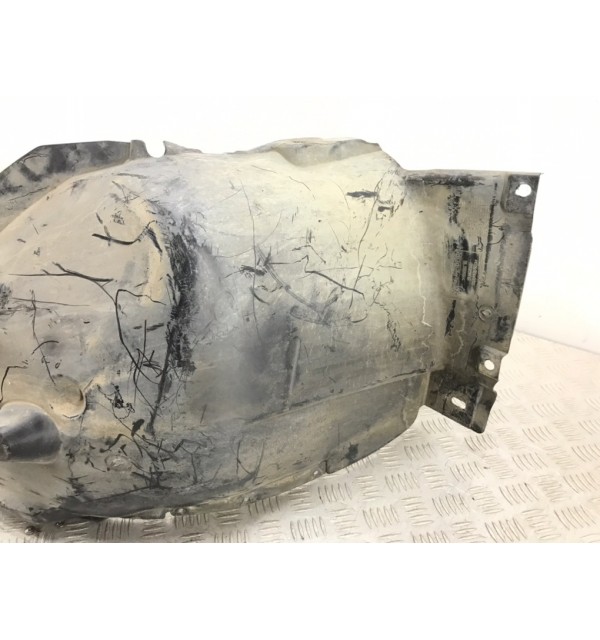 Защита арок передняя левая (подкрылок) бу для BMW 1 E87/E81/E82/E88 2.0 TD,  2010 г.