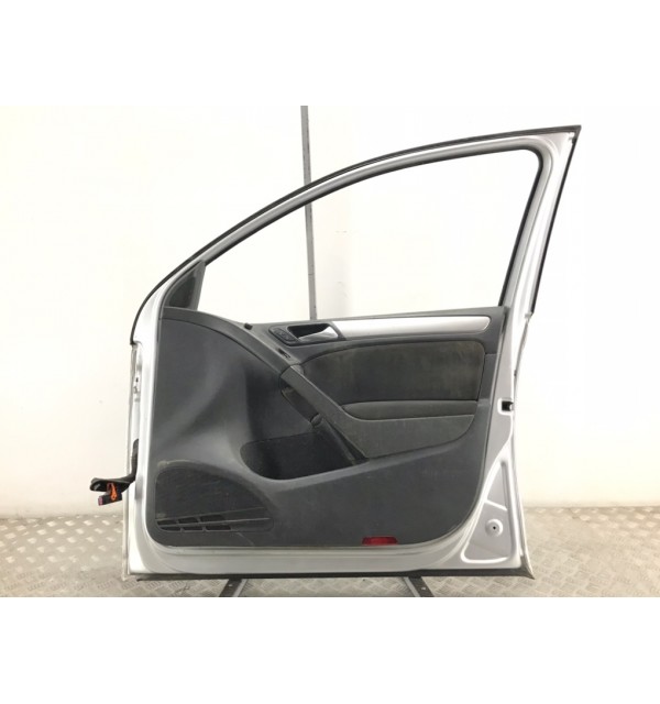 Дверь передняя правая бу для Volkswagen Golf 6 1.4 i,  2011 г.
