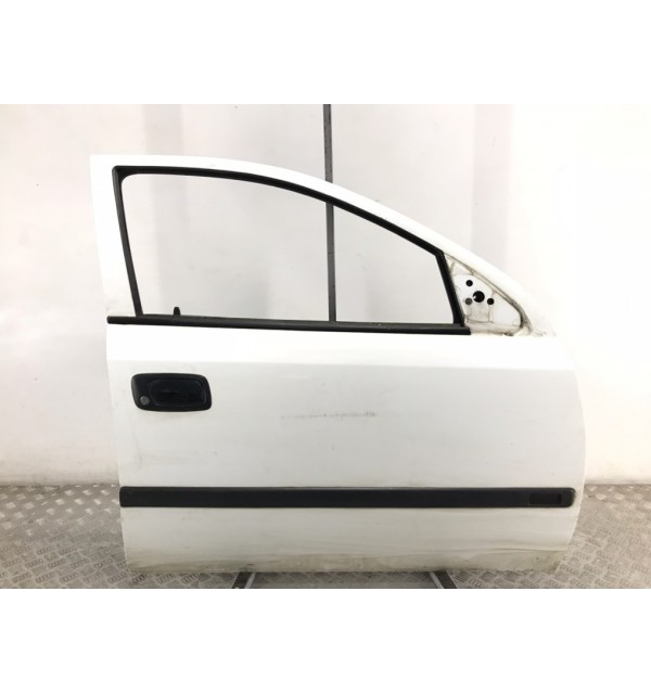 Дверь передняя правая бу для Opel Astra G 1.7 CDTi,  2004 г.