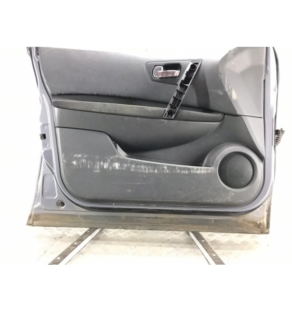 Дверь передняя левая бу для Nissan Qashqai  1.6 i,  2008 г.