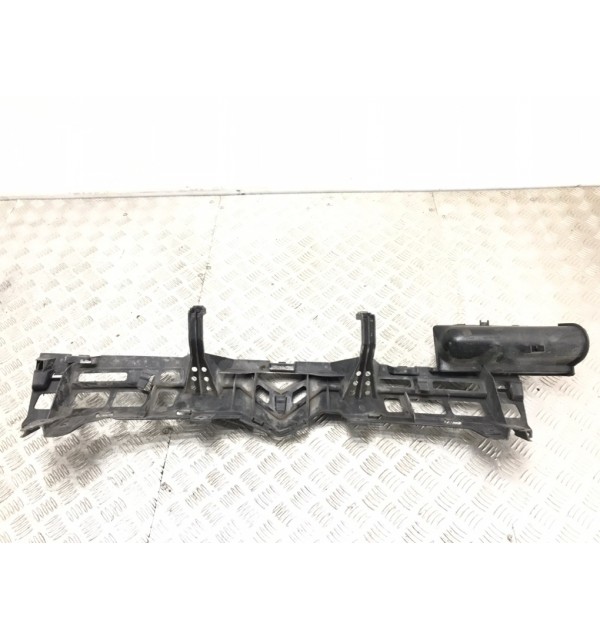 Кронштейн крепления бампера переднего бу для Citroen C4 Picasso  1.6 HDi,  2010 г.