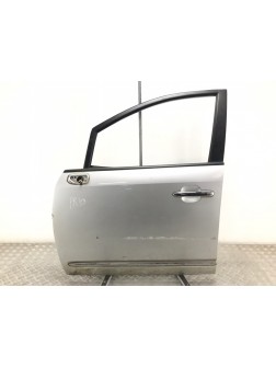 Дверь передняя левая бу для Kia Carens 2 2.0 CRDi,  2009 г.