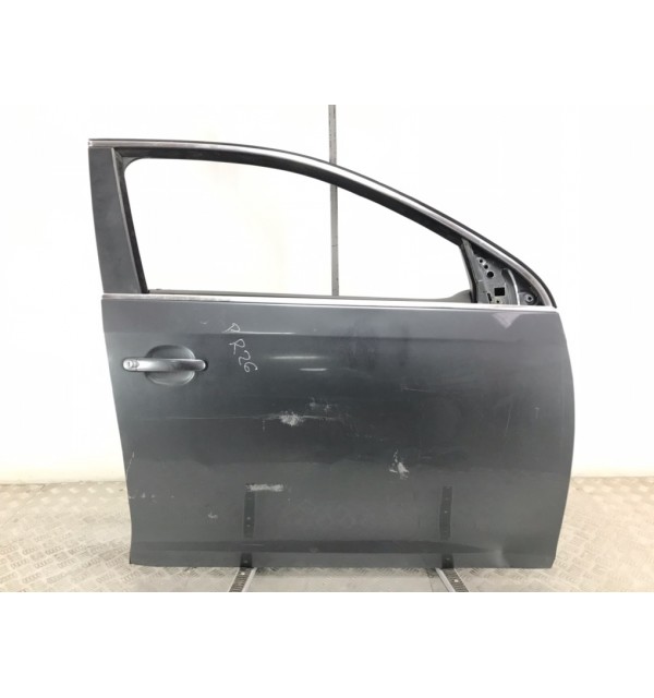Дверь передняя правая бу для Volkswagen Jetta  2.0 TDi,  2008 г.