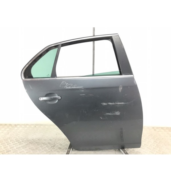 Дверь задняя правая бу для Volkswagen Jetta  2.0 TDi,  2008 г.